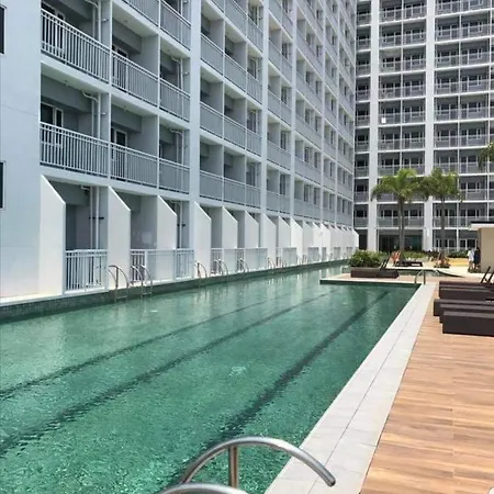 Breeze Residences By Cs Luxe