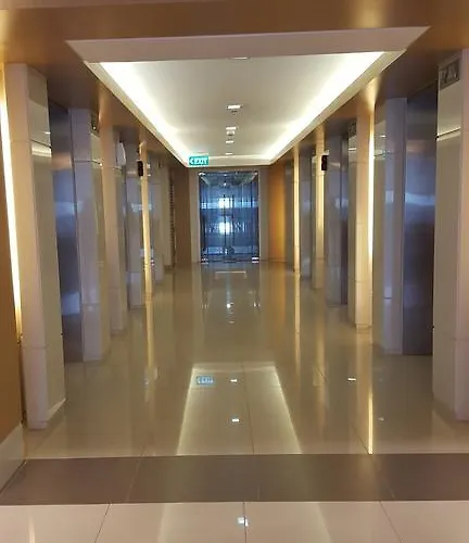 Breeze Residences By Cs Luxe Manila