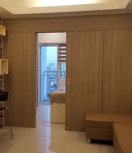 Breeze Residences By Cs Luxe Apartment Manila